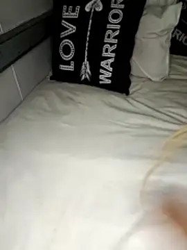 Noexy online show from December 17, 2025, 7:31 pm