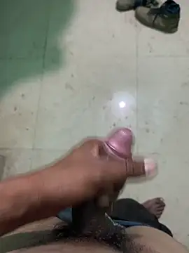 Fuckstar2001xh online show from November 22, 2025, 6:51 pm