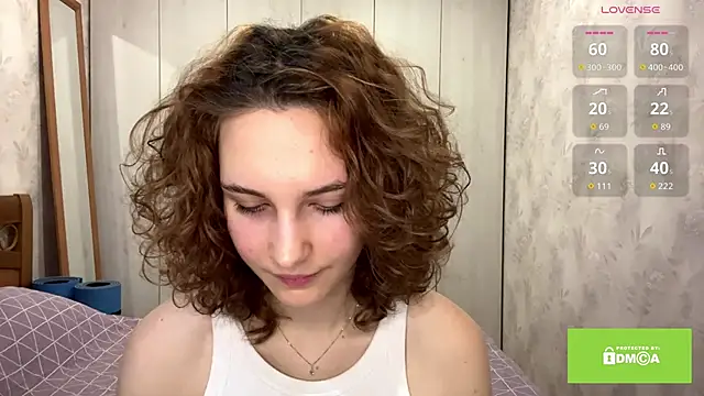 Snapshot of CatherineSaretto chatting on December 2, 2025, 5:08 pm CatherineSaretto online show from December 2, 2025, 5:08 pm