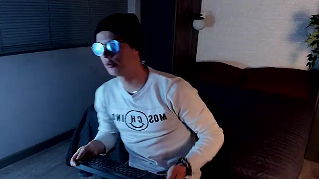 Snapshot of Brandon_starkk chatting on February 10, 2026, 11:36 am Brandon starkk online show from February 10, 2026, 11:36 am