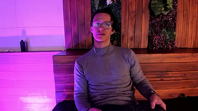 Snapshot of Brandon_starkk chatting on February 20, 2026, 11:54 am Brandon starkk online show from February 20, 2026, 11:54 am