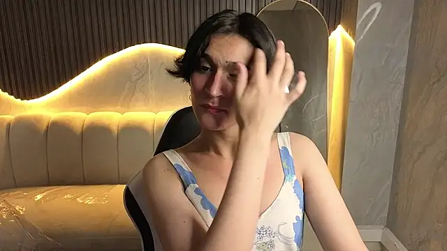 zoe tp online show from December 5, 2025, 12:47 pm