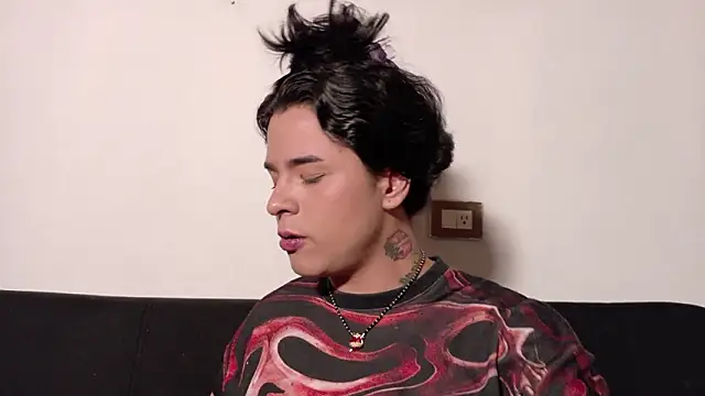 Angel-umbra online show from March 11, 2026, 7:25 am