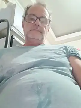 Snapshot of nard53 chatting on May 25, 2026, 8:42 am nard53 online show from May 25, 2026, 8:42 am