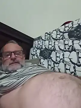 Snapshot of nard53 chatting on June 9, 2026, 12:33 am nard53 online show from June 9, 2026, 12:33 am