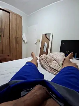 Snapshot of CLARO123F chatting on February 7, 2026, 5:55 am CLARO123F online show from February 7, 2026, 5:55 am