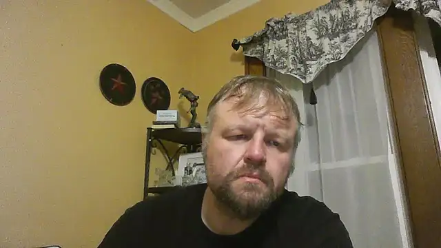 Snapshot of TheOneDonShaun chatting on December 14, 2025, 5:13 am TheOneDonShaun online show from December 14, 2025, 5:13 am