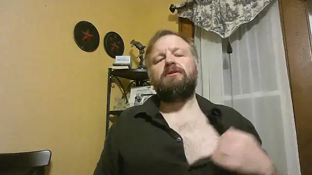 Snapshot of TheOneDonShaun chatting on February 17, 2026, 5:26 am TheOneDonShaun online show from February 17, 2026, 5:26 am