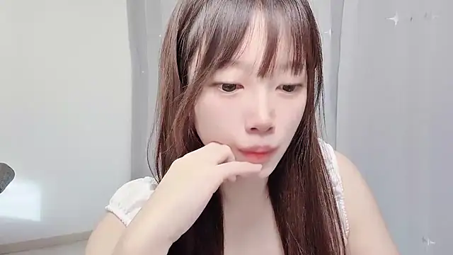 yuyayayu online show from December 1, 2025, 1:32 am