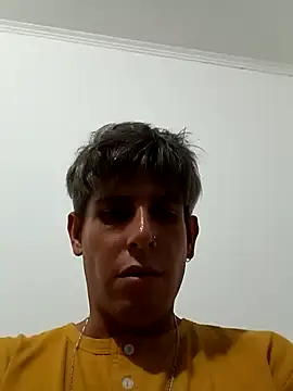 elpitoduro12Az online show from November 17, 2025, 5:46 am