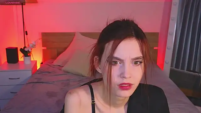 MissSusan online show from November 21, 2025, 10:03 am