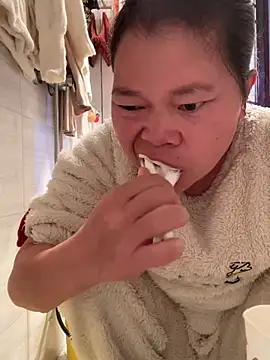 Snapshot of Yes-Baby-A chatting on January 8, 2026, 10:23 pm Yes-Baby-A online show from January 8, 2026, 10:23 pm