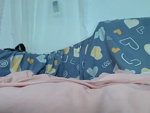 Lina-168 online show from November 26, 2025, 2:51 pm