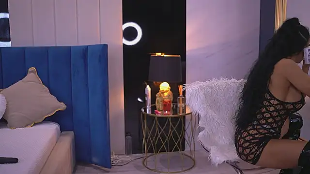 XenaBloom online show from January 8, 2026, 4:04 am