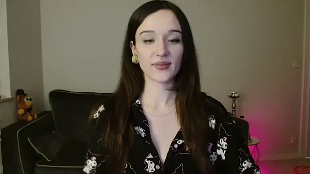 Tinybutt5368 online show from February 9, 2026, 6:34 pm