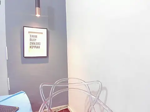 Xelena Kiss online show from November 22, 2025, 1:10 pm