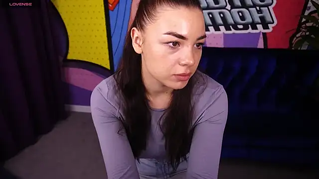 AnacondaDior online show from November 18, 2025, 7:35 am