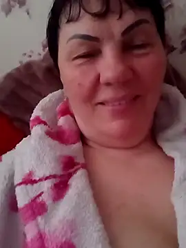 OliviaaSkyy online show from April 3, 2026, 4:54 am