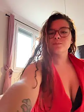 Snapshot of missseduction24 chatting on December 1, 2025, 8:08 am missseduction24 online show from December 1, 2025, 8:08 am