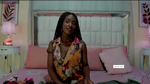 GhanimaWalter online show from November 19, 2025, 1:55 pm