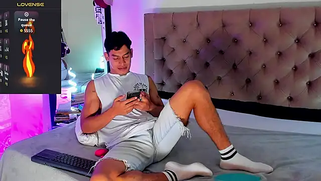 blorelopez online show from January 9, 2026, 2:53 pm