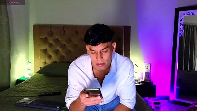 blorelopez online show from January 11, 2026, 2:49 am