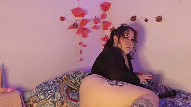 kathleenCosmicVice online show from April 18, 2026, 12:47 am