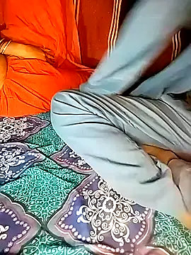 Snapshot of Poonam_capl chatting on November 20, 2025, 8:19 pm Poonam capl online show from November 20, 2025, 8:19 pm