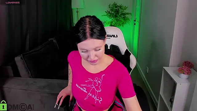 Snapshot of Eva_lovevy chatting on November 20, 2025, 9:09 am Eva lovevy online show from November 20, 2025, 9:09 am