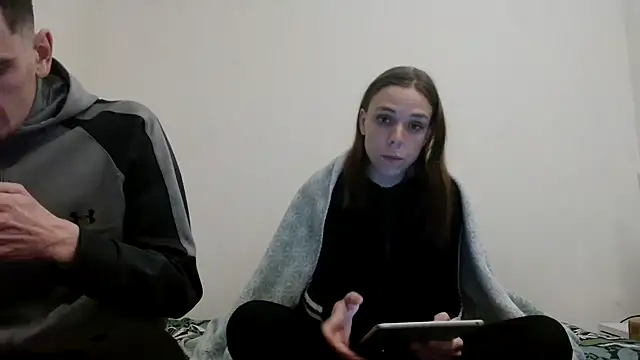 DuoDesir1 online show from March 7, 2026, 4:37 pm