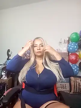 LaReineCleo online show from March 31, 2026, 11:10 am