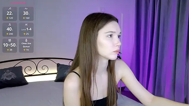 Snapshot of NicoletteBean chatting on November 22, 2025, 6:56 am NicoletteBean online show from November 22, 2025, 6:56 am