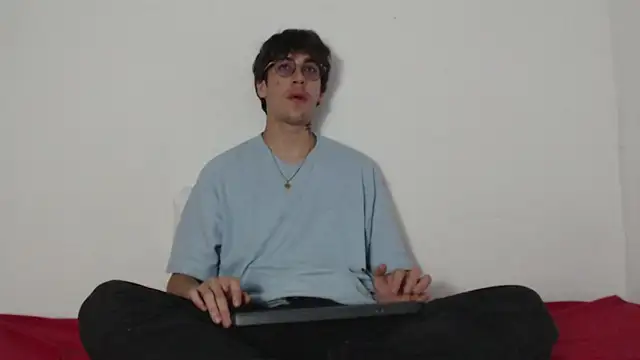 Dio  morningstar online show from April 3, 2026, 12:14 pm