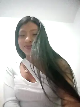 GabySpanic12 online show from November 28, 2025, 12:13 am