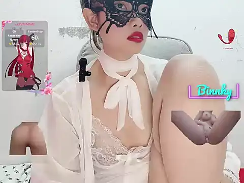 Binnky online show from April 4, 2026, 2:54 am