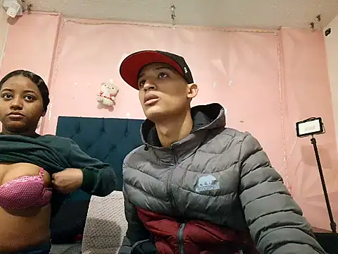 saniasex2025 online show from November 24, 2025, 8:08 pm