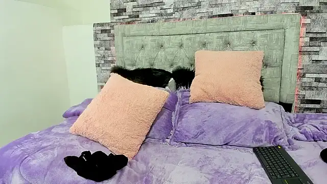 Snapshot of Anny_willians chatting on November 25, 2025, 4:07 pm Anny willians online show from November 25, 2025, 4:07 pm