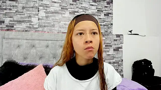 Snapshot of Anny_willians chatting on November 26, 2025, 2:29 pm Anny willians online show from November 26, 2025, 2:29 pm