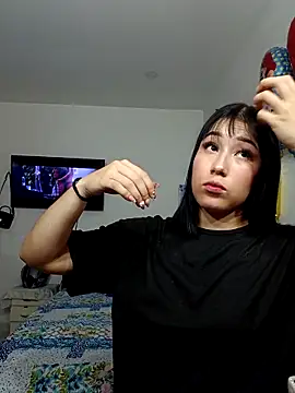 hot-shaved-baby online show from November 22, 2025, 7:46 pm