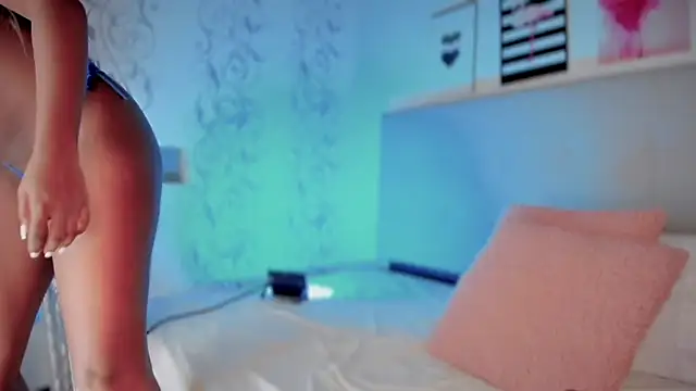 Snapshot of Zendaya___ chatting on November 27, 2025, 1:29 am Zendaya online show from November 27, 2025, 1:29 am