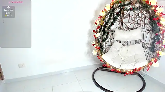 ellie conor  online show from November 29, 2025, 2:36 am