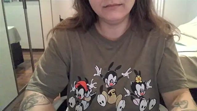 xxxluana online show from March 19, 2026, 10:25 pm