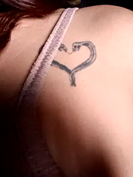 cata bronw online show from April 7, 2026, 4:18 pm