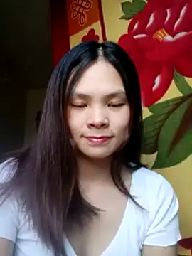 Snapshot of quynhquynh_ chatting on November 21, 2025, 5:28 am quynhquynh online show from November 21, 2025, 5:28 am