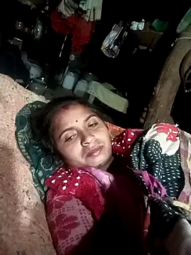 Snapshot of Hot_erion chatting on November 28, 2025, 10:45 pm Hot erion online show from November 28, 2025, 10:45 pm