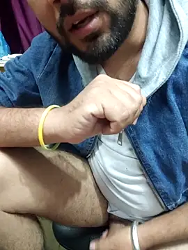 Snapshot of Cute_Lucky chatting on November 29, 2025, 5:05 pm Cute Lucky online show from November 29, 2025, 5:05 pm