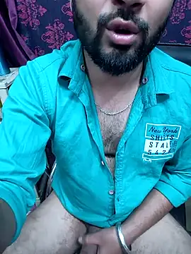 Cute Lucky online show from February 22, 2026, 8:40 pm