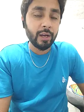 Cute Lucky online show from April 2, 2026, 7:44 pm