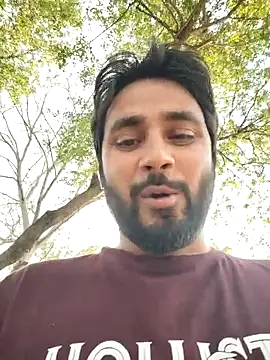 Cute Lucky online show from April 5, 2026, 12:24 pm