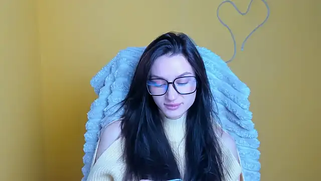 Stella XO online show from December 5, 2025, 6:33 am